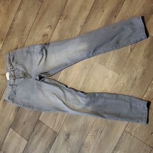 Universal Thread high rise skinny jeans. Size 2/26R.
